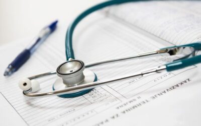 FSA, HRA and HSA: Medical Savings Accounts That Cushion Costs