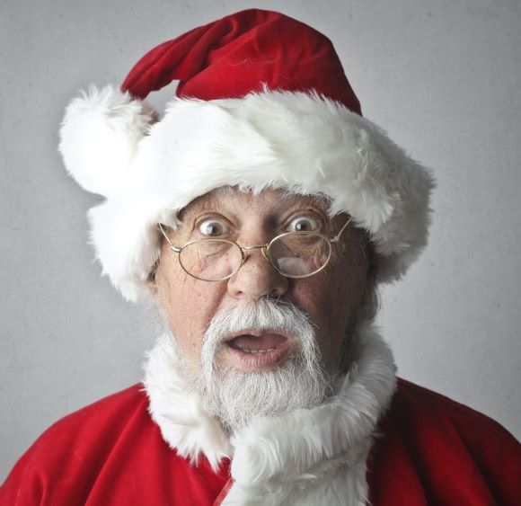 Santa Shortage: Christmas Pix in Peril!